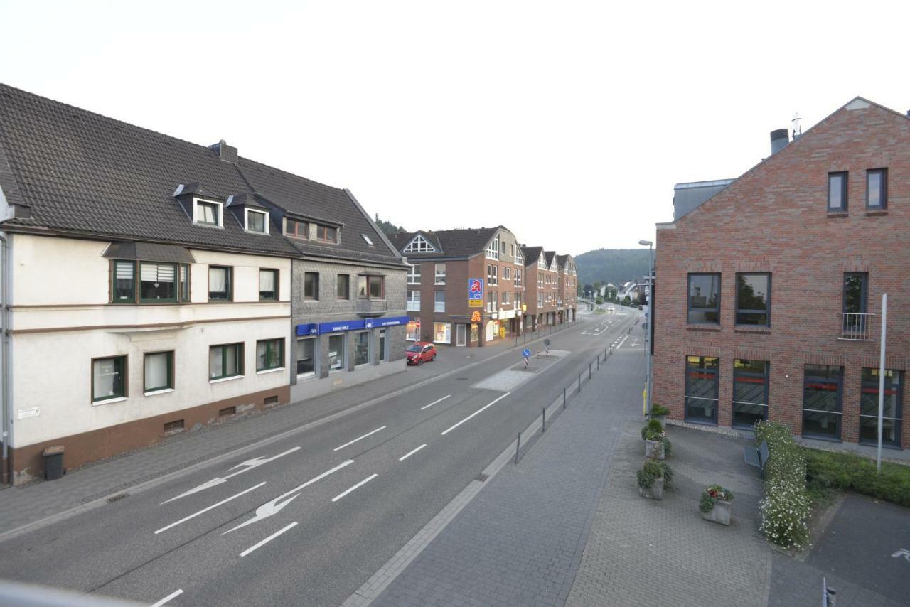 Kaiserliche Hofpost, Mit Whirlpool Und 2 Terrassen Schleiden Luaran gambar